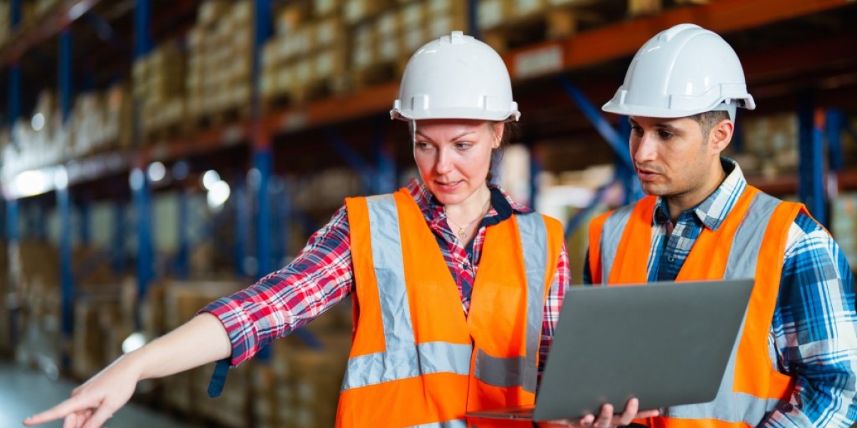 Why Students Pay Different NEBOSH Fees at Different Institutes