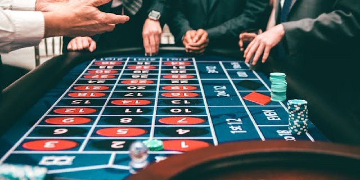 Les tendances de la réalité algorithmique dans la création d'expériences de jeu immersives dans les casinos en lign