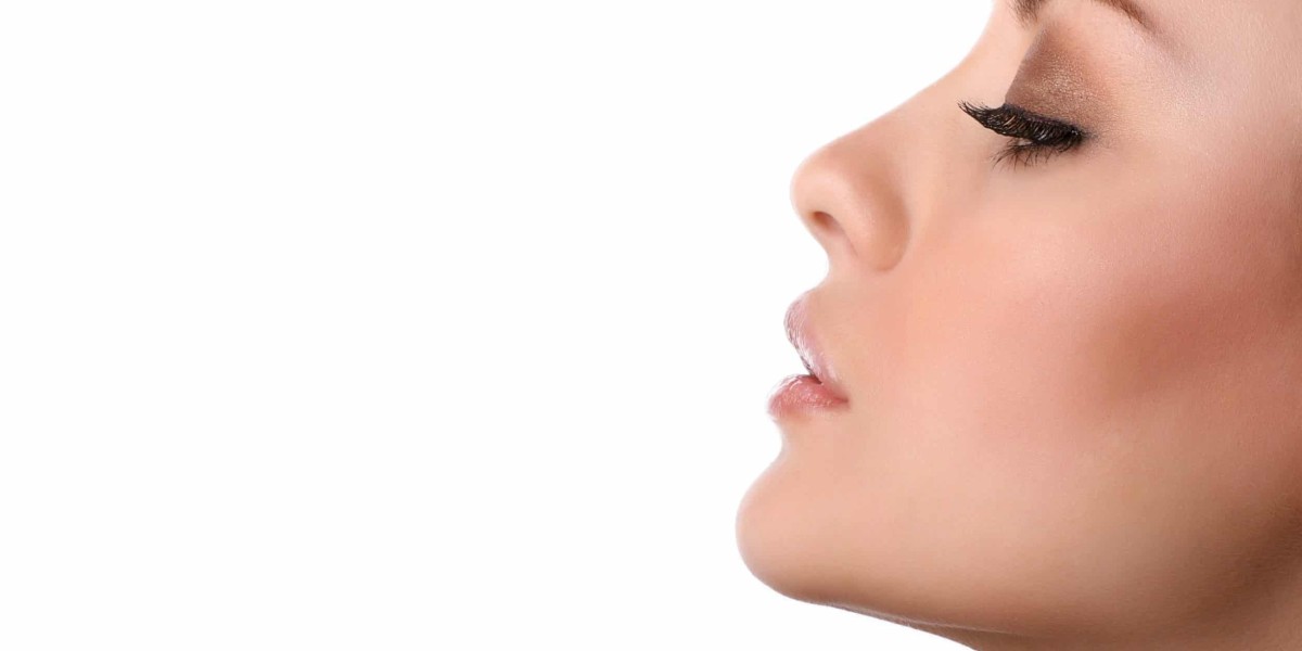 How to Choose the Right Rhinoplasty Dubai Procedure for Your Goals