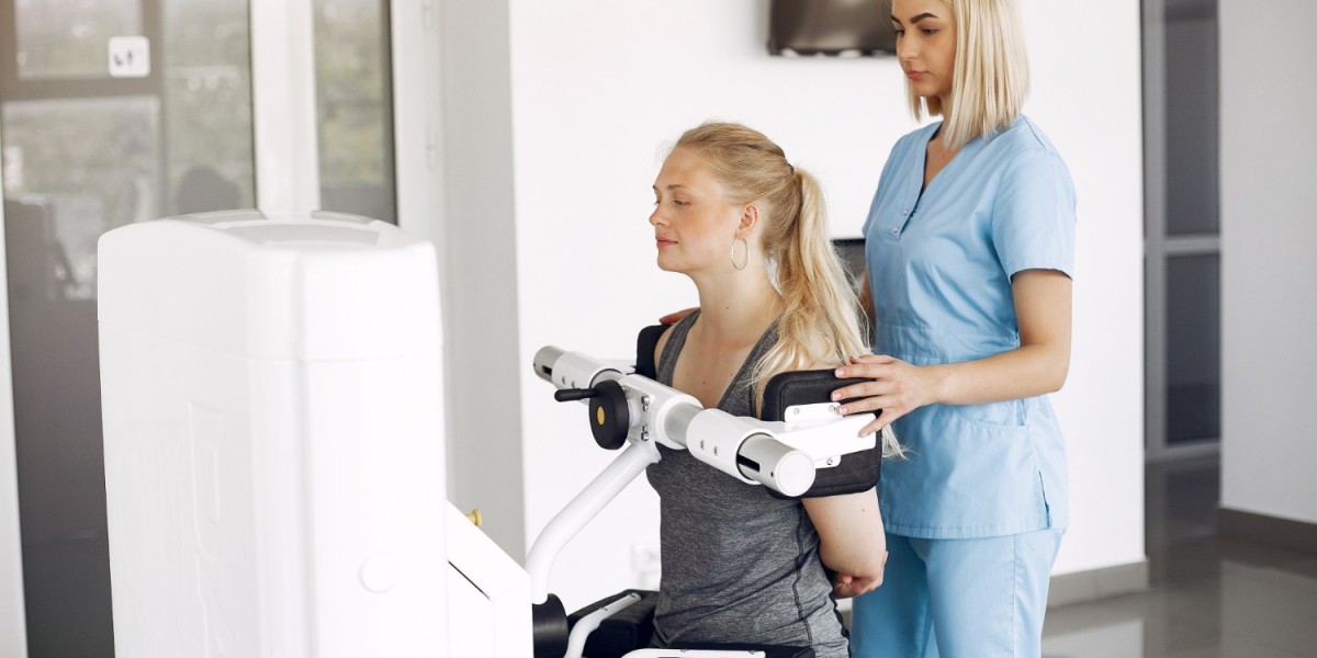 Physical Therapy Merrick NY for Flexibility and Active Aging