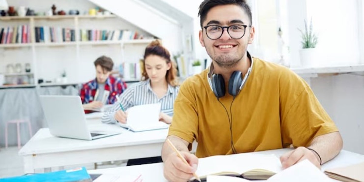 Top-Rated Online Dissertation Help for College and University Students