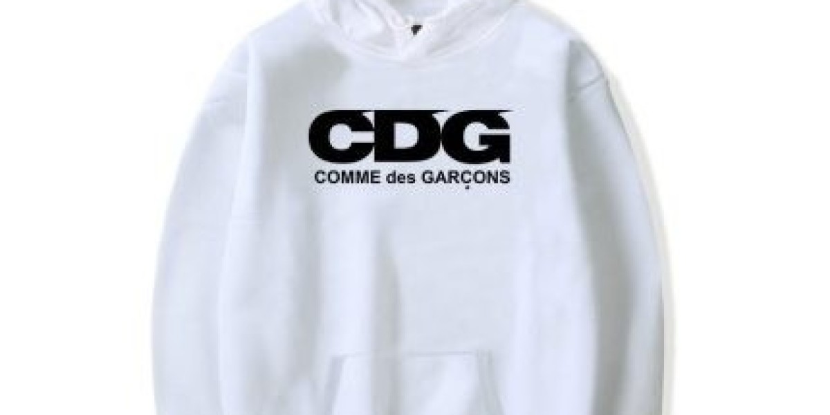 CDG Shirt A Fresh Take on Modern Streetwear