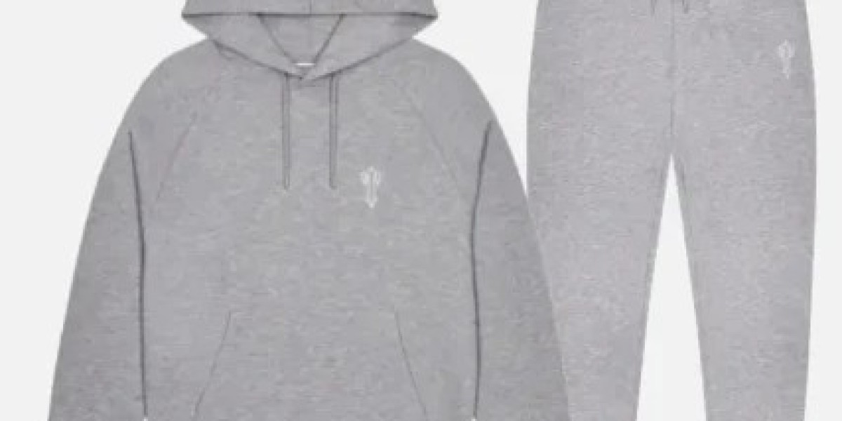 Tracksuit Store UK — Explore Popular Tracksuit Styles