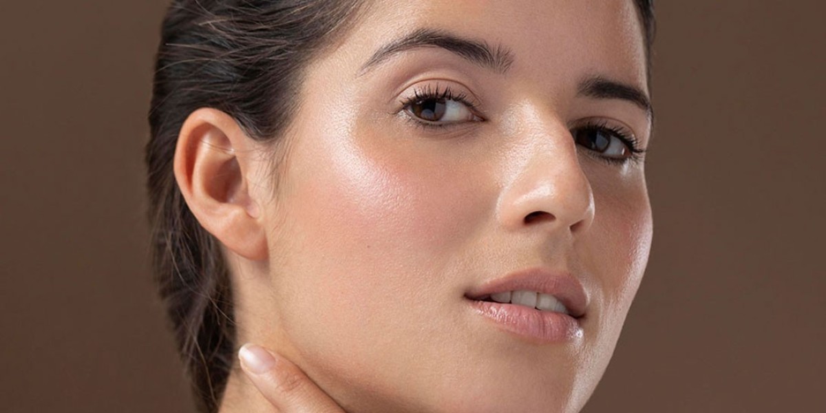 Endolift in London: How Does Treatment Affect Facial Definition?