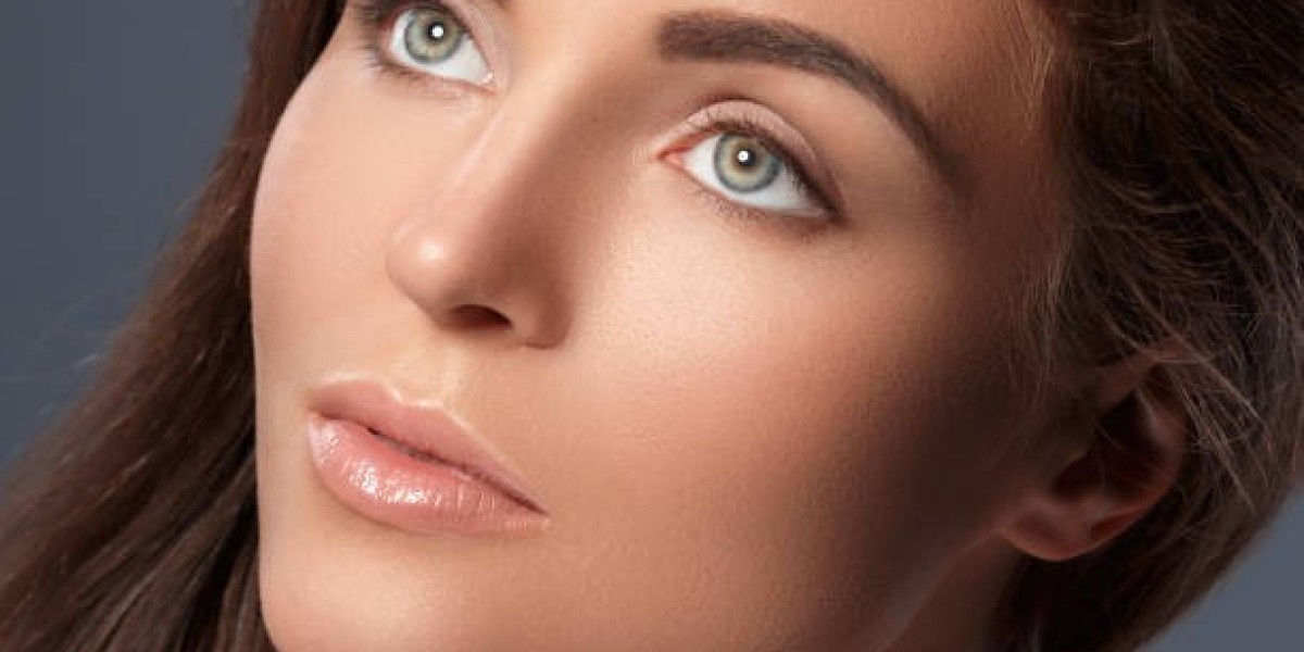 How Eyelid Surgery Can Refresh the Look of the Face