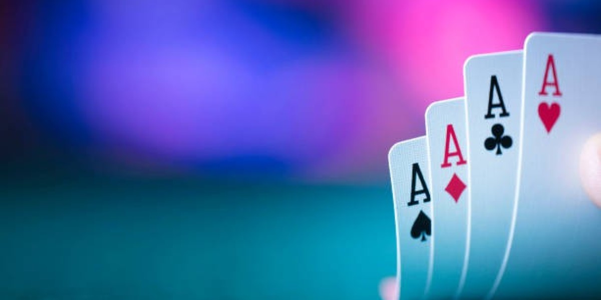 Die Entwicklung des Wettbewerbs zwischen traditionellen landgestützten Casinos und Online-Casinos: Marktstrategien und A