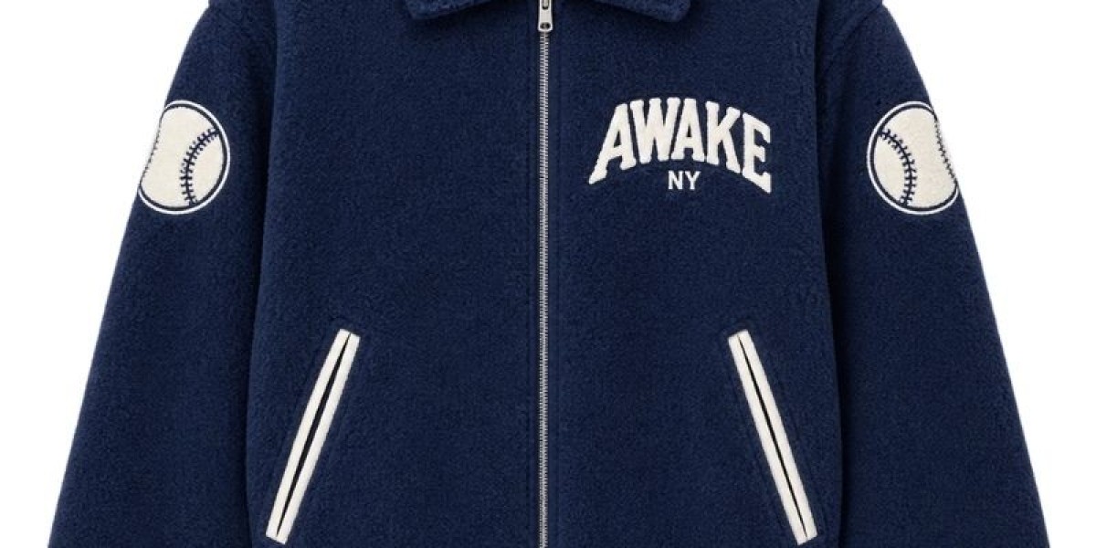 Streetwear Essentials: How to Build a Modern Wardrobe That Feels Personal