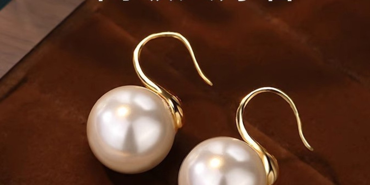 Pearl Stud Earrings: A Complete Guide to Styles, Quality and Buying
