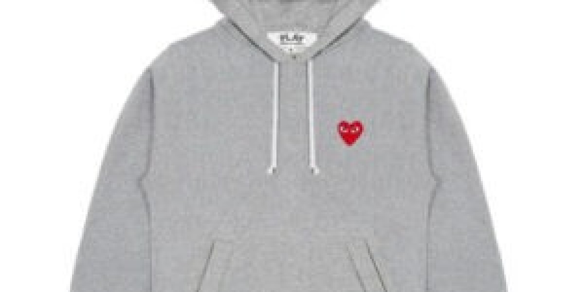CDG Hoodie: The Perfect Combination of Comfort and Modern Style